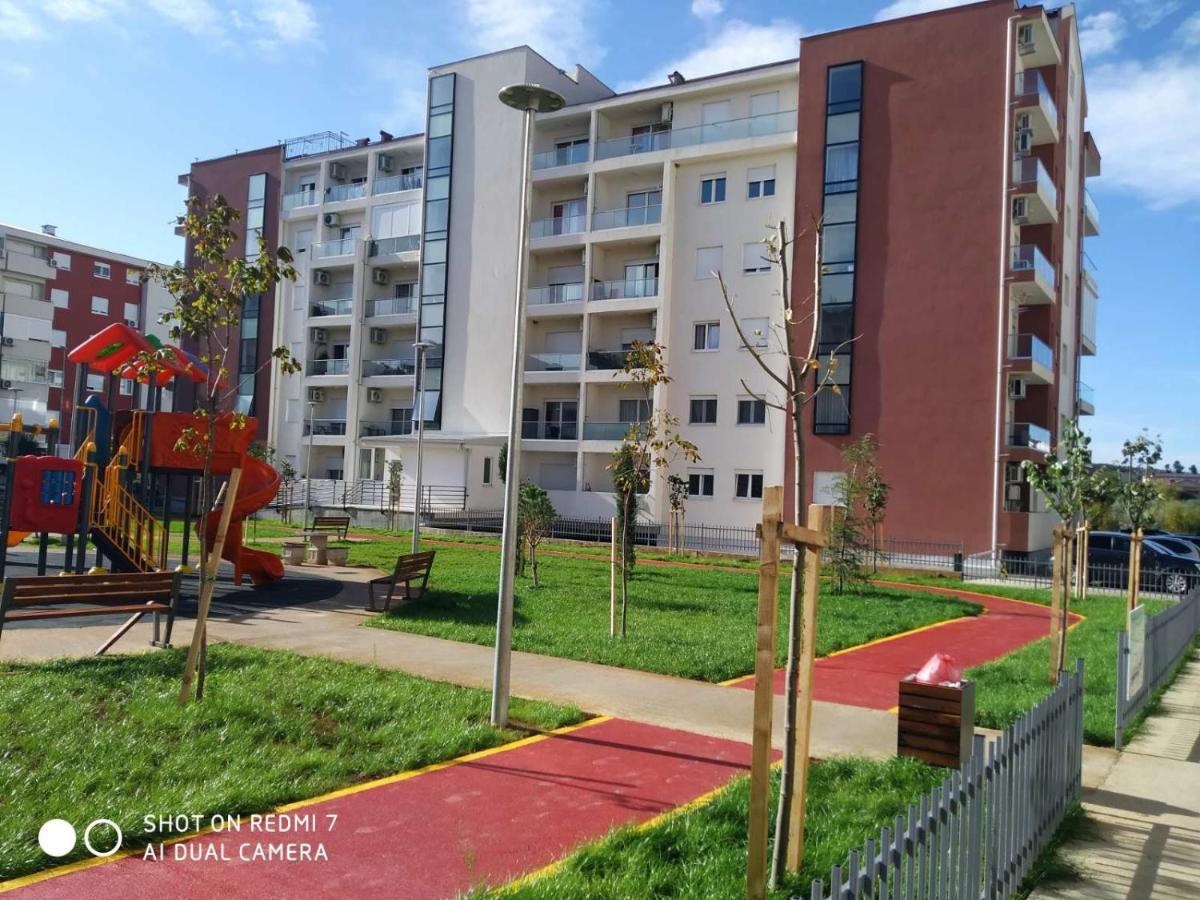 Aga Apartman Подгорица Экстерьер фото