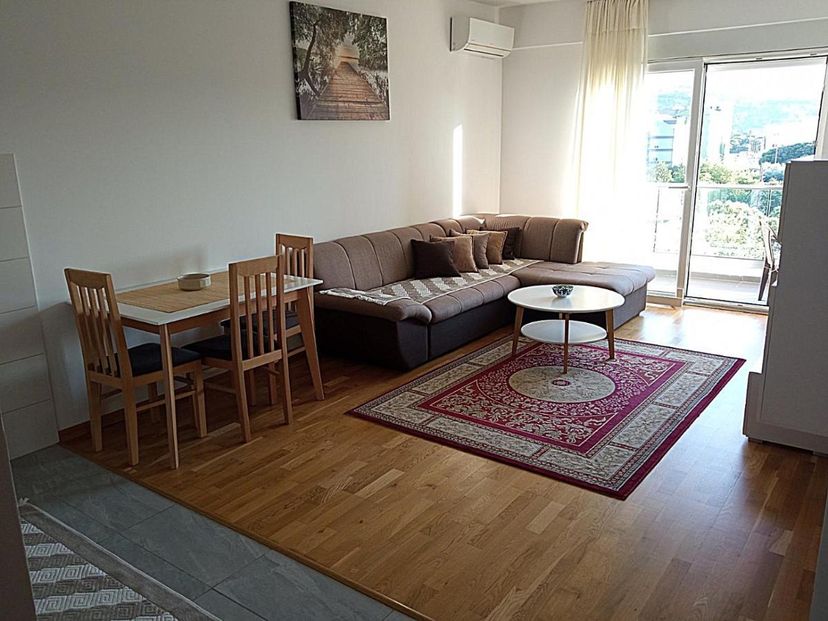 Aga Apartman Подгорица Экстерьер фото